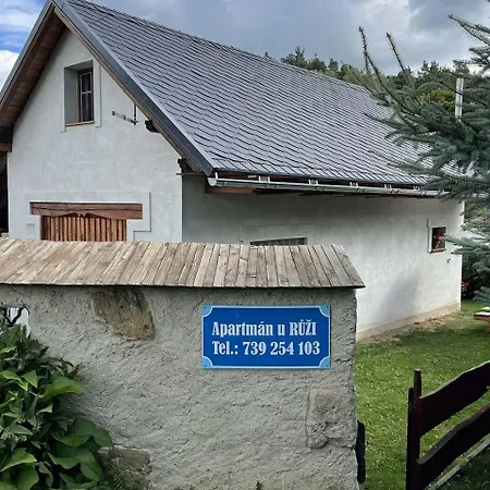 Apartman U Ruzi Διαμέρισμα Sloup (Liberec)